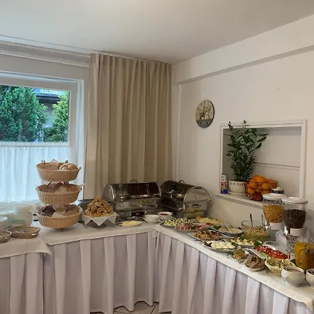 Piast Privatunterkunft