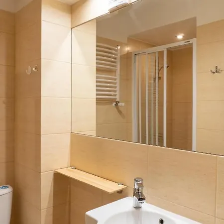 Privatunterkunft Piast *