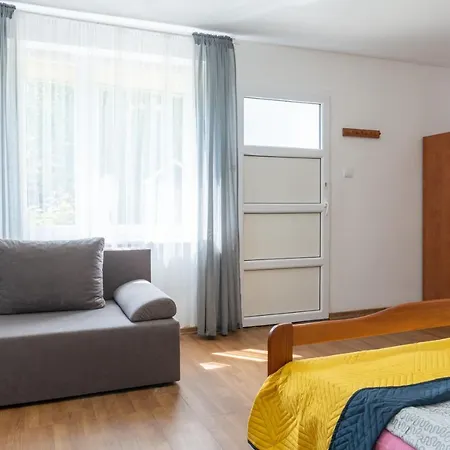 Piast Privatunterkunft